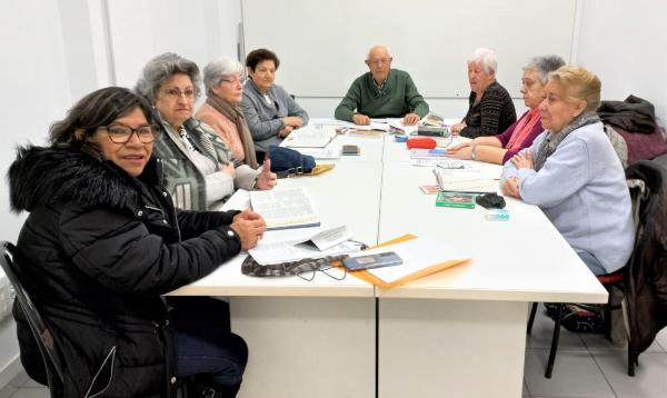 lectura-biblia-grupo-mayores-usera-inspira-evangelizar-caritas-madrid